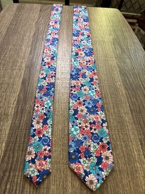croft & barrow Blue, Pink & Teal Floral Skinny Tie